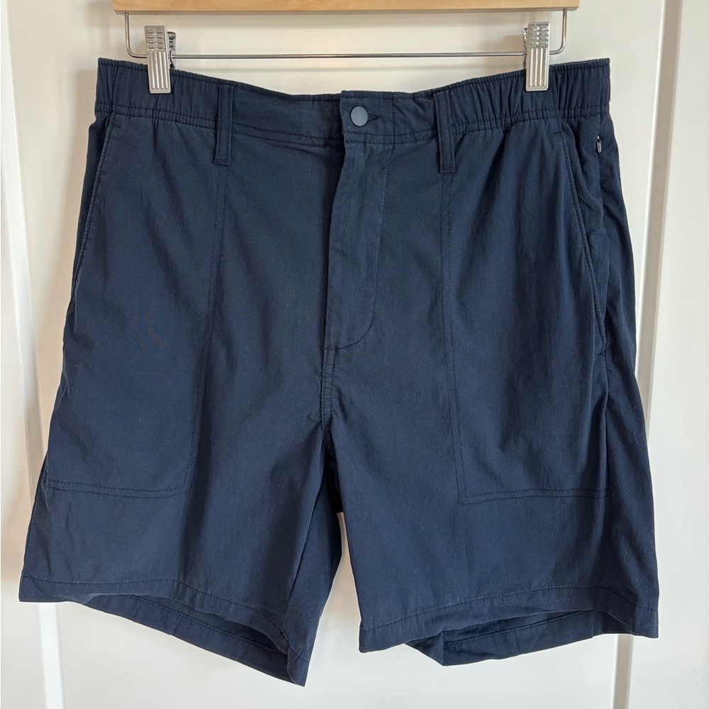 Old Navy Built-In Flex 7” Navy Chino Shorts